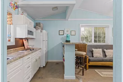 605 10th St, Port Saint Joe, FL 32456 - Photo 68