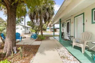 605 10th St, Port Saint Joe, FL 32456 - Photo 56