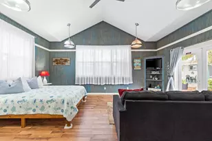 605 10th St, Port Saint Joe, FL 32456 - Photo 46