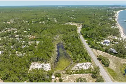 2077 Hwy 98 W, Carrabelle, FL 32322 - Photo 6