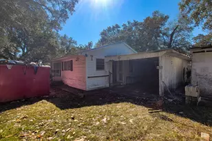 150 Miller St, Lanark Village, FL 32323 - Photo 6