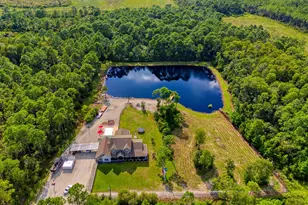 176 Jule St, Apalachicola, FL 32320 - Photo 2