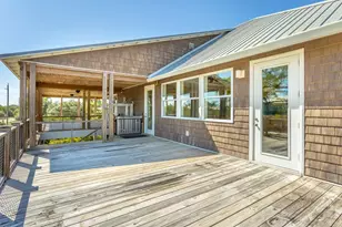 601 W Pine Ave, Saint George Island, FL 32328 - Photo 20