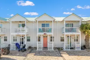 102 S 40th St, Mexico Beach, FL 32456 - Photo 1