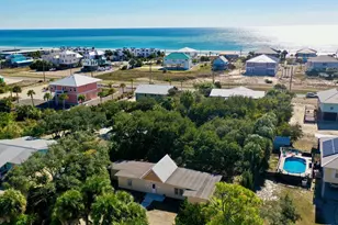 316 W Pine Ave, Saint George Island, FL 32328 - Photo 26