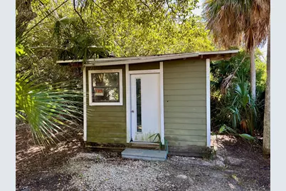 316 W Pine Ave, Saint George Island, FL 32328 - Photo 24