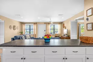 924 E Pine Ave, Saint George Island, FL 32328 - Photo 8