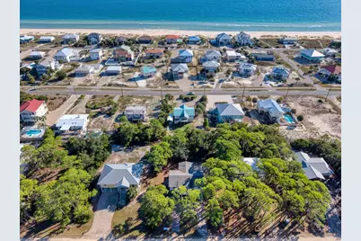 924 E Pine Ave, Saint George Island, FL 32328 - Photo 52