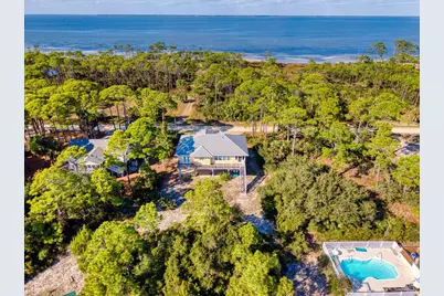 924 E Pine Ave, Saint George Island, FL 32328 - Photo 46