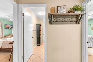 924 E Pine Ave, Saint George Island, FL 32328 - Photo 10