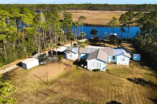 737 Mill Rd, Carrabelle, FL 32322 - Photo 36