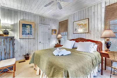 223 N Bay Shore Dr, Eastpoint, FL 32328 - Photo 26