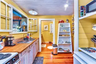 223 N Bayshore Dr, Eastpoint, FL 32328 - Photo 52