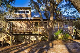 223 N Bayshore Dr, Eastpoint, FL 32328 - Photo 2