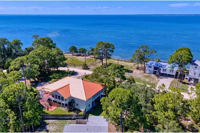 332 Cook St, Saint George Island, FL 32328 - Photo 10