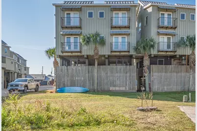 400 Pirates Landing Dr, Carrabelle, FL 32322 - Photo 4