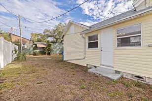 1821 34th Ave N, Saint Petersburg, FL 33713 - Photo 18