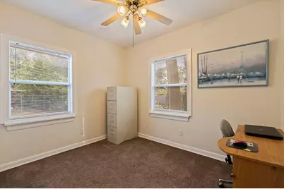 1821 34th Ave N, Saint Petersburg, FL 33713 - Photo 14