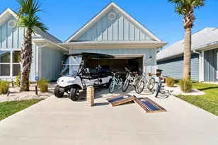 304 Sea Grv Wy, Port Saint Joe, FL 32456 - Photo 2