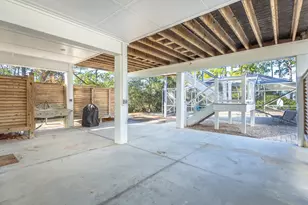 1629 Wayfarers Ct, Saint George Island, FL 32328 - Photo 58