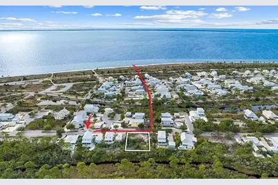 508 Tide Water Dr, Port Saint Joe, FL 32456 - Photo 2