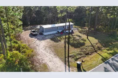 276 Twin Lakes Rd, Eastpoint, FL 32328 - Photo 2