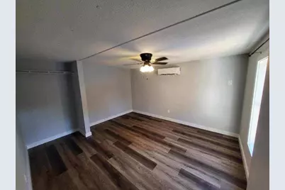 276 Twin Lakes Rd, Eastpoint, FL 32328 - Photo 8