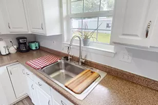 520 Seventh St, Port Saint Joe, FL 32456 - Photo 14