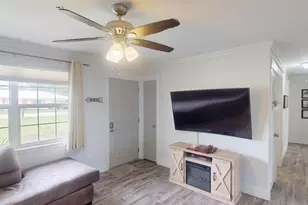 520 Seventh St, Port Saint Joe, FL 32456 - Photo 6