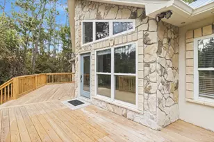 100 Melanie Ln, Apalachicola, FL 32320 - Photo 10