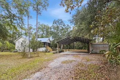100 Melanie Ln, Apalachicola, FL 32320 - Photo 12