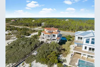 1564 E Gulf Beach Dr, Saint George Island, FL 32328 - Photo 8