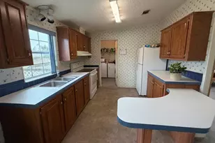 167 Annie Ave, Wewahitchka, FL 32465 - Photo 10