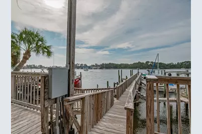 401 St James Ave #1, Carrabelle, FL 32323 - Photo 2