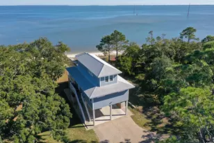 268 Pruett Rd, Eastpoint, FL 32328 - Photo 2