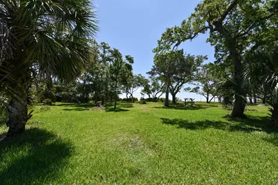 268 Pruett Rd, Eastpoint, FL 32328 - Photo 12