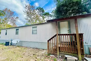 280 24th Ave, Apalachicola, FL 32320 - Photo 2