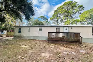 280 24th Ave, Apalachicola, FL 32320 - Photo 2