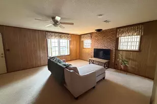 221 Annie Ave, Wewahitchka, FL 32465 - Photo 12