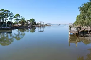 304 Patton St, Saint George Island, FL 32328 - Photo 16