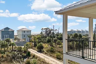 139 Lantana St, Cape San Blas, FL 32456 - Photo 16
