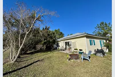 303 Angela Ct, Wewahitchka, FL 32465 - Photo 6