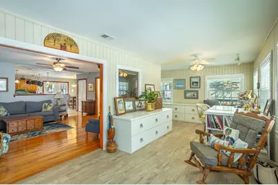 23 8th St, Apalachicola, FL 32320 - Photo 12