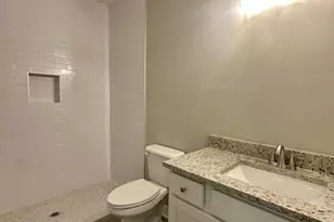 279 Seven Springs Dr, Wewahitchka, FL 32465 - Photo 10