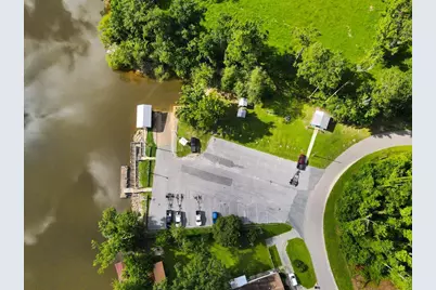 279 Seven Springs Dr, Wewahitchka, FL 32465 - Photo 4