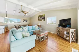 801 W Gorrie Dr, Saint George Island, FL 32328 - Photo 30