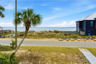 801 W Gorrie Dr, Saint George Island, FL 32328 - Photo 4