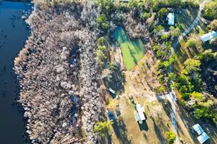 180 W Arm Dr, Wewahitchka, FL 32465 - Photo 4