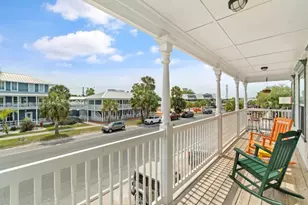 51 Market St, Apalachicola, FL 32320 - Photo 4