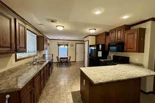 330 Atlantic St, Port Saint Joe, FL 32456 - Photo 26